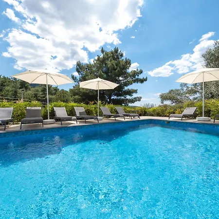 Βίλα Olive Hills - Family-friendly Luxury Yesiluzumlu By Sunworld *