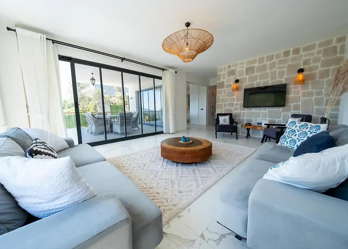 Olive Hills - Family-friendly Luxury Yesiluzumlu By Sunworld Villa Fethiye